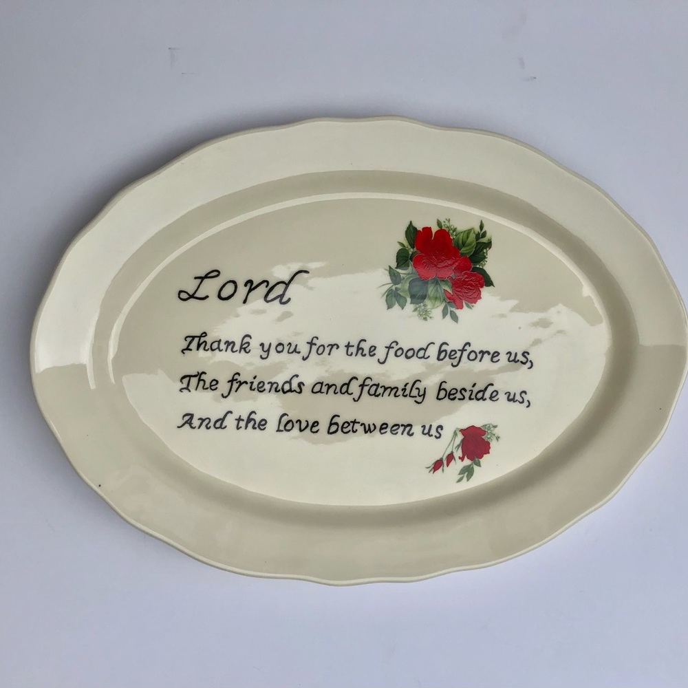 Oval Dinner Plate 15.5" x 10.8" Beige with decoration roses 2011 wg.